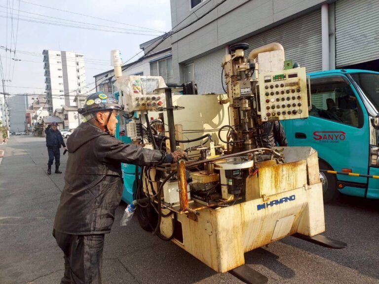 広島県でのホーニング盤・旋盤撤去工事